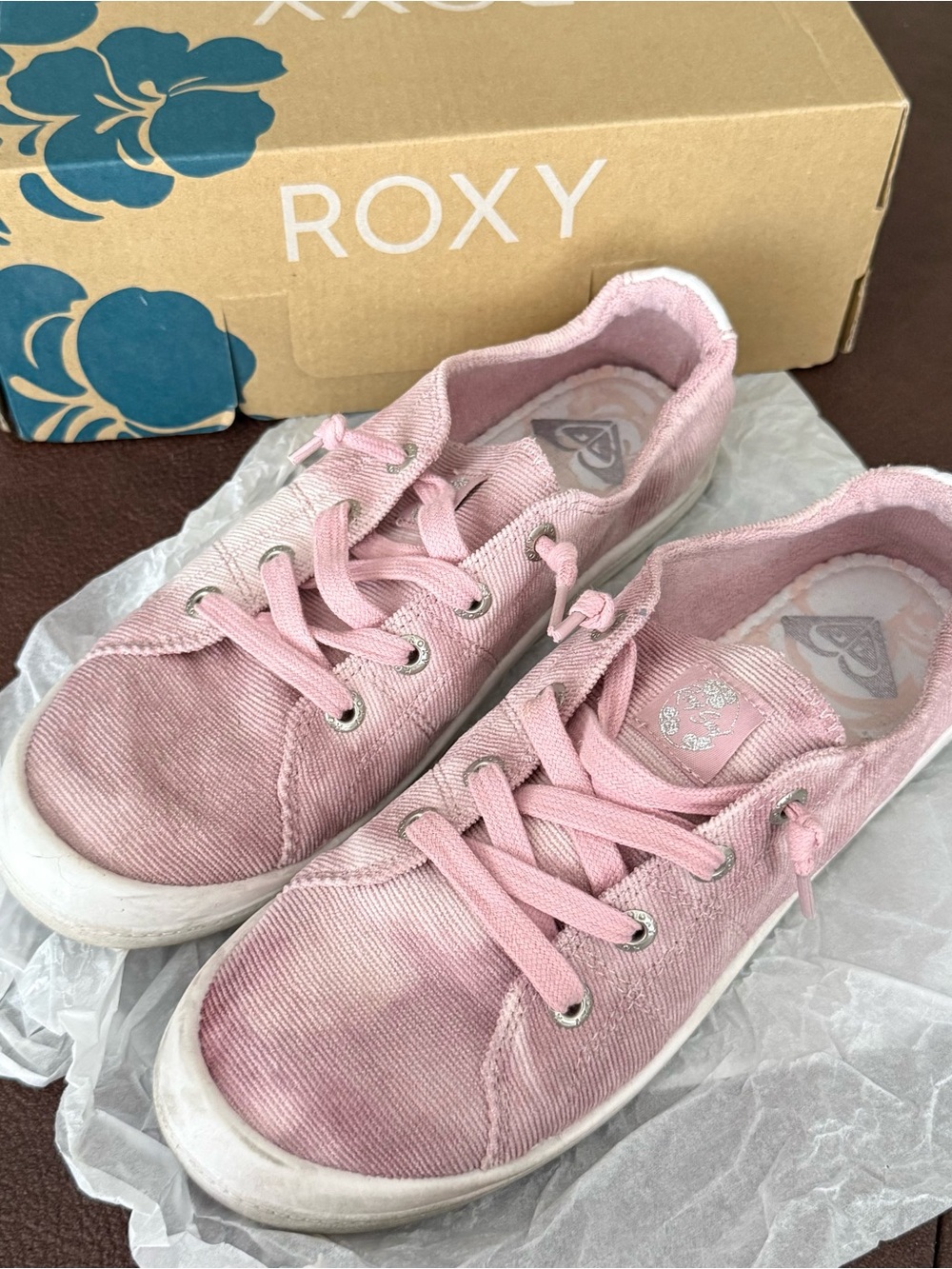 Roxy Pink Canvas Lace-Up Sneakers